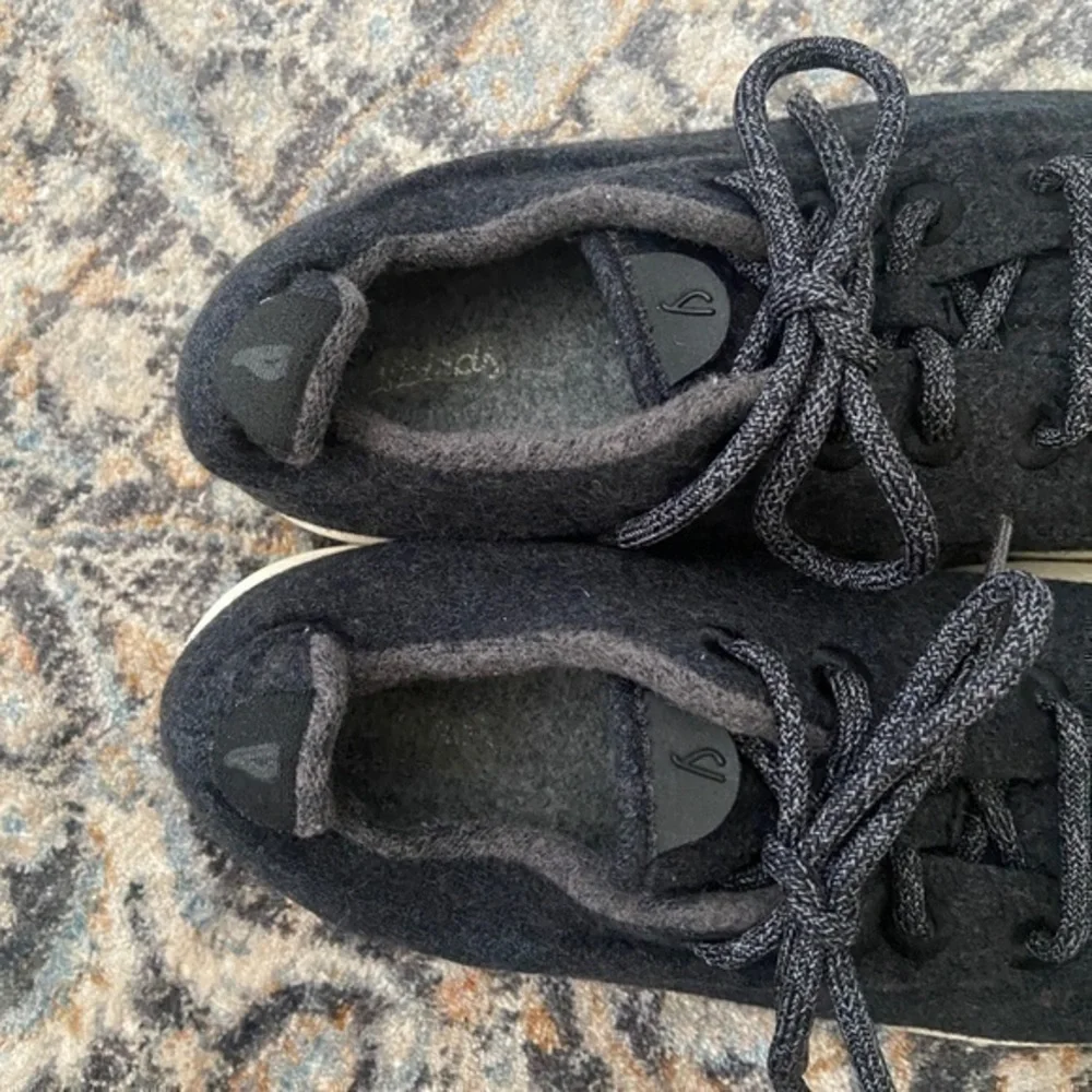 Allbirds‎ Black Wool Runner Sneakers